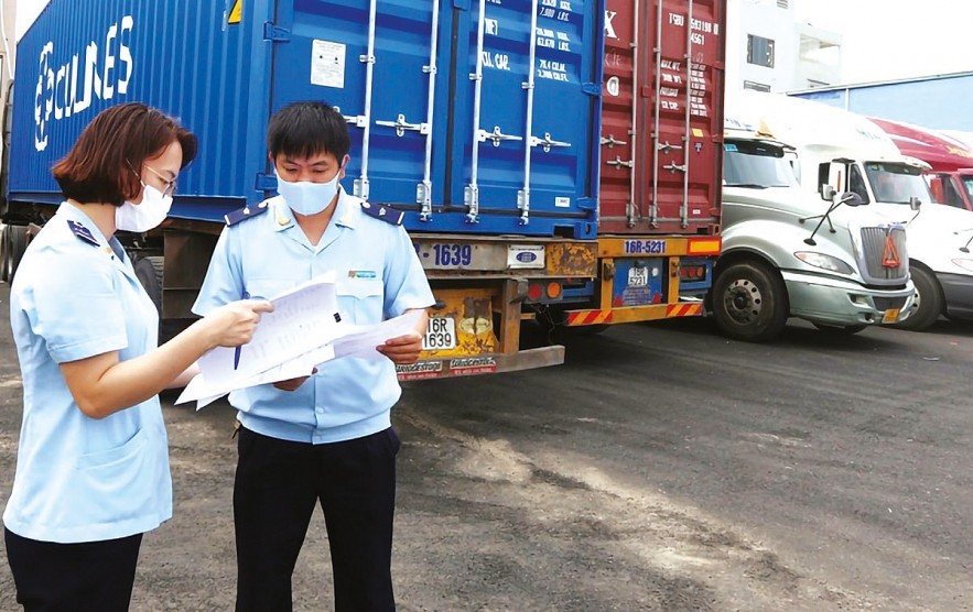 Bộ Tài chính loại bỏ 7 thủ tục hải quan trong lĩnh vực hàng miễn thuế