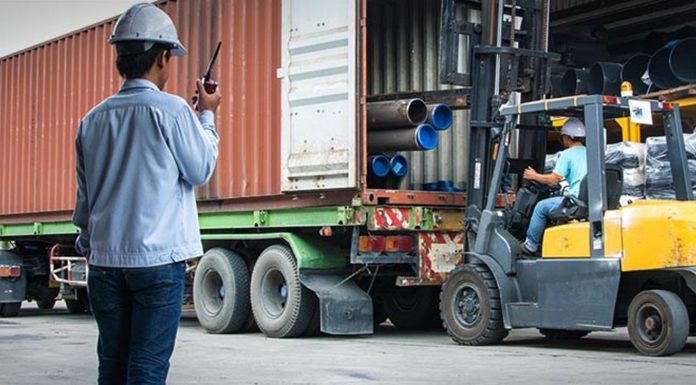 Doanh nghiệp logistics nội: Có mãi chịu cảnh…“đi sau”?